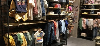 Interieurbouw kledingwinkel AT